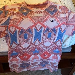 Men’s Hollister t shirt, size S